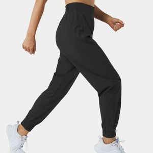 NWT HALARA JOGGERS